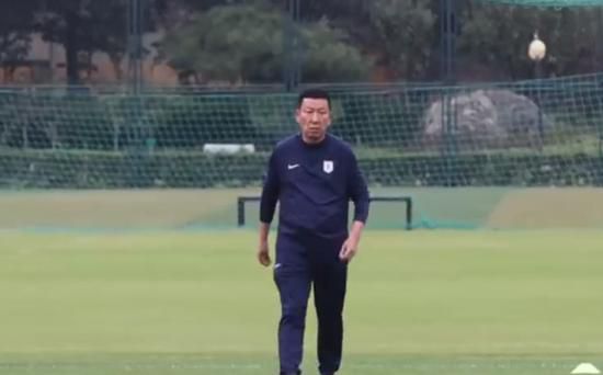 长途汽车上轮杆