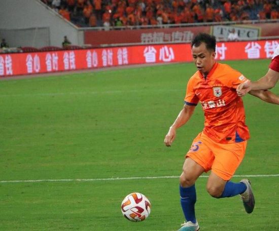 漂亮的丰年轻的女教师5中文