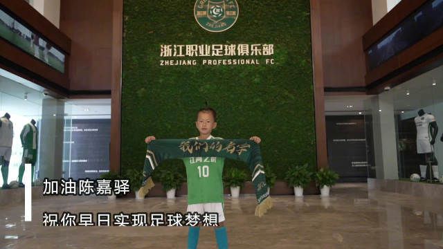 无遮无挡亲胸捏胸视频